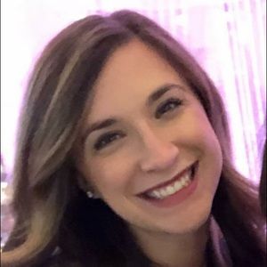 Meet your Posher, Deanna